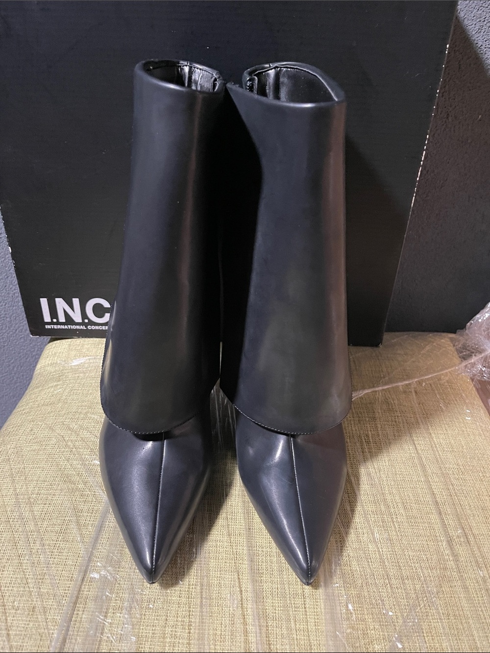 NEW INC International  Women’s Black High-Heel Pointed Toe Fold-Over Boots - Picture 3 of 12